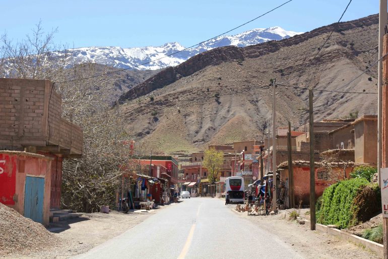 High Atlas mountain road, 4x4 offroad, round trip, Morocco