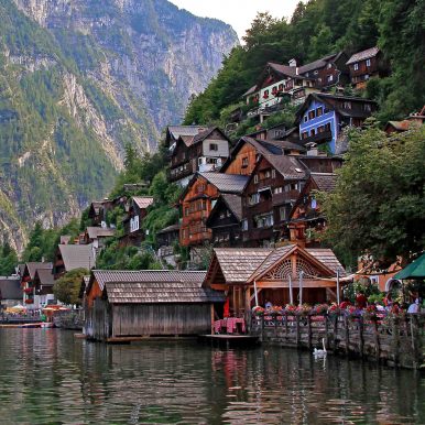 Lake Hallstatt - Dachstein Salzkammergut © Jürgen Reichenpfader