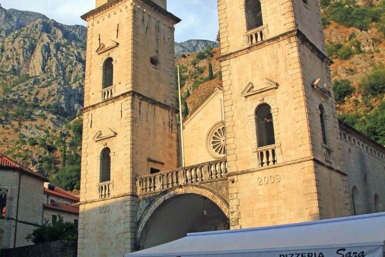 St. Tryphon Cathedral, Kotor, old town, restaurant, church, tourist attraction