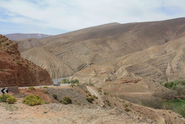Dades Sclucht, Dadestal