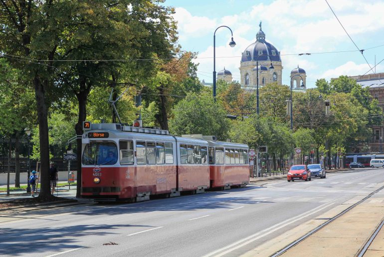 Ringstrasse, Tram,