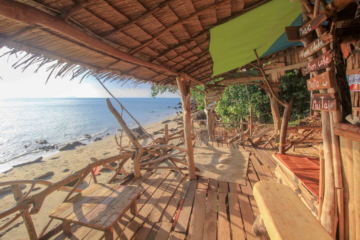 Koh Jum - Magic Beach Bar © Jürgen Reichenpfader