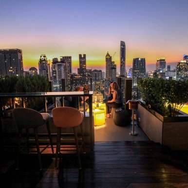 Char Rooftop Bar Bangkok - Indigo Hotel ©Jürgen Reichenpfader