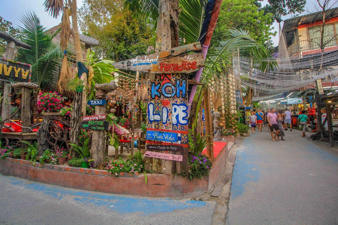 Koh Lipe Walking Street ©Jürgen Reichenpfader
