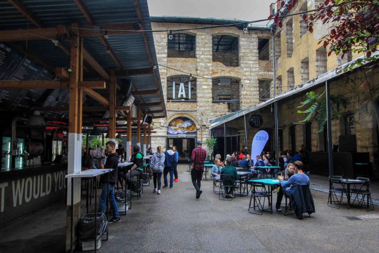 Anker't, Ruin Bar Budapest, Nightlife