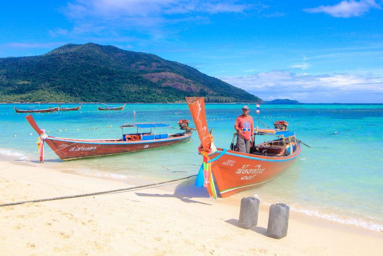 Koh Lipe, Taxi Boat to Koh Adang