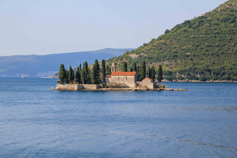 perast travel