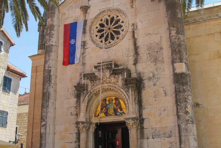 Herceg Novi, Erzengel Michael Kirche