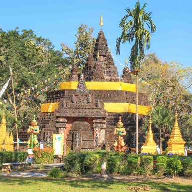 Wat Tham Pla & Fish Cave ©Jürgen Reichenpfader