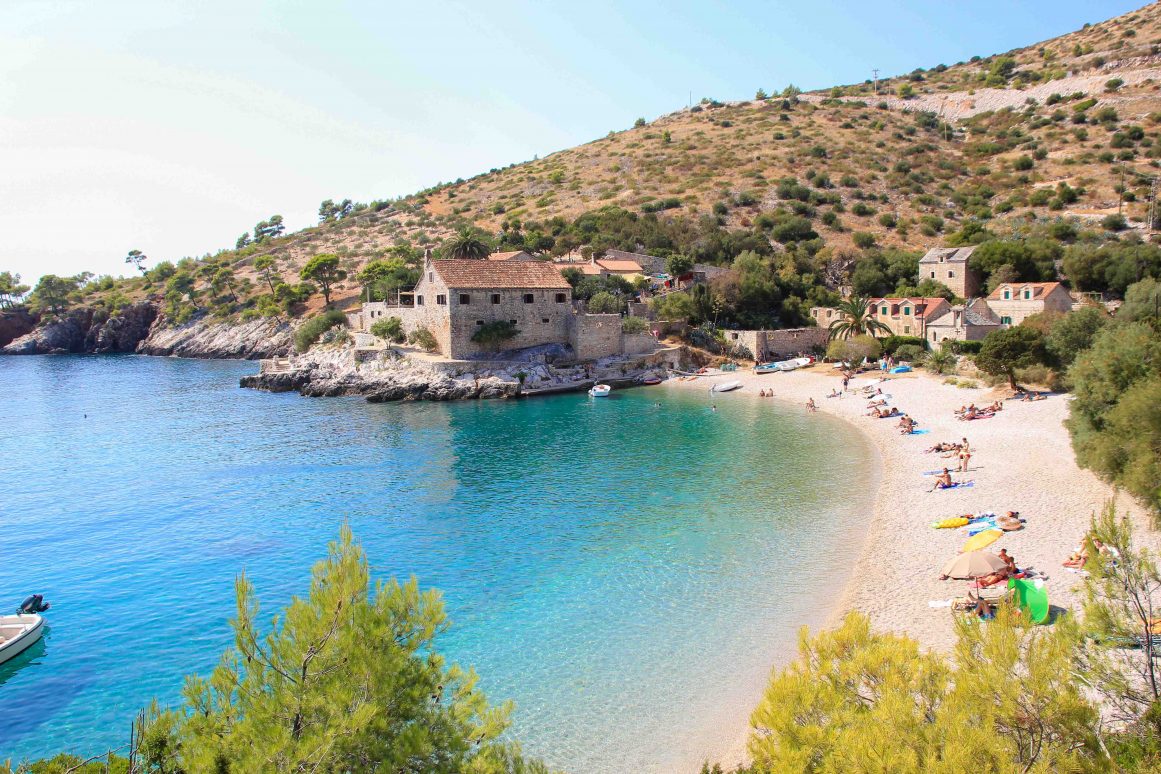Plage de Dubovica Beach - Hvar ©Jürgen Reichenpfader