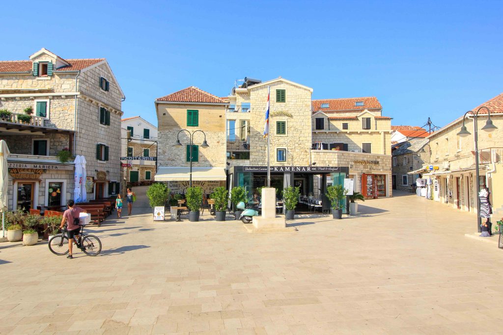primosten-croatia-travel-guide-things-to-do-placesofjuma