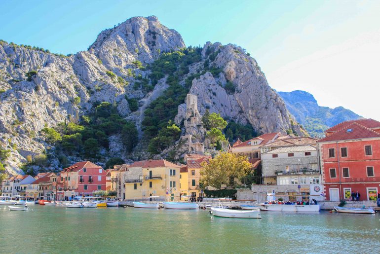 Omis Kroatien, Altstadt