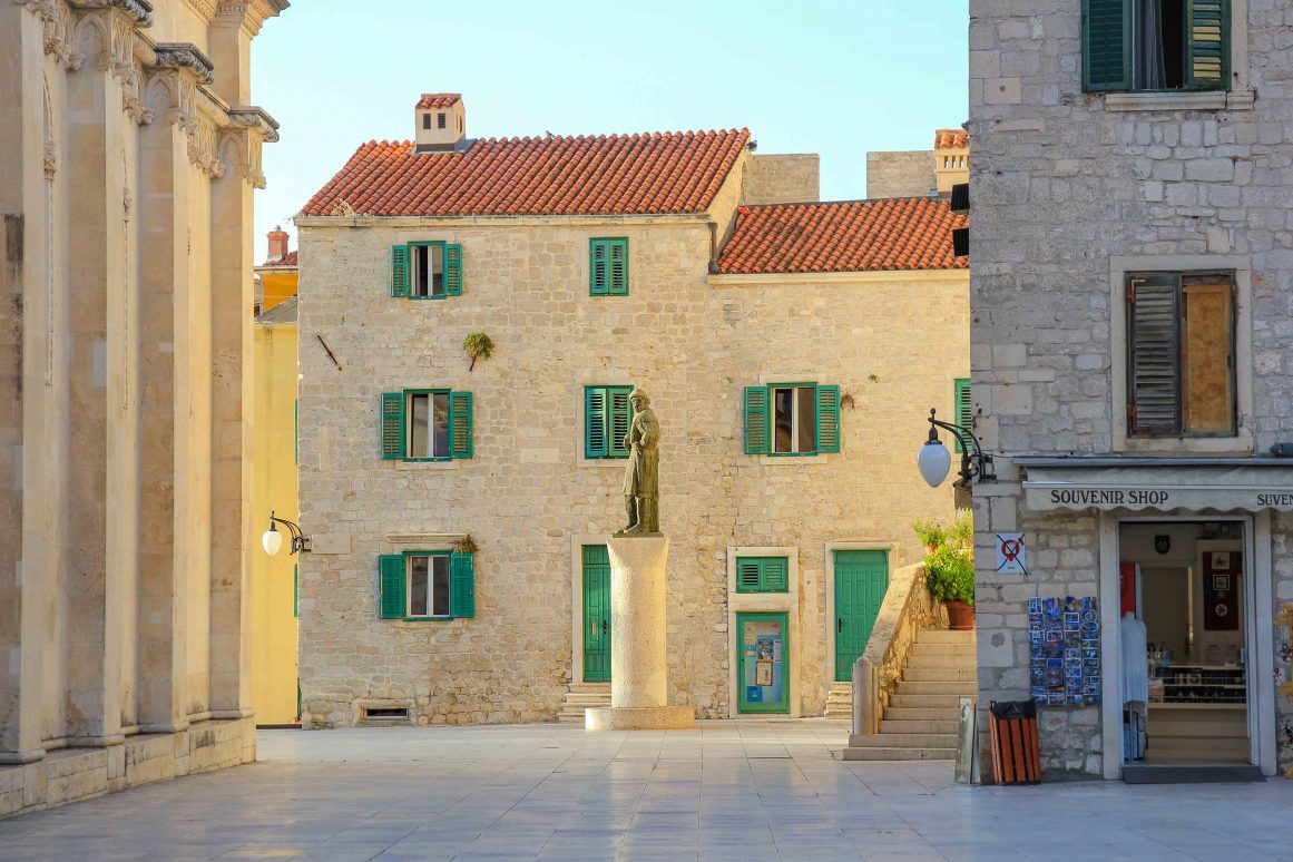 Sibenik - Hauptplatz Trg Republice @Jürgen Reichenpfader