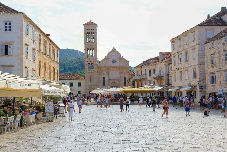 Top 15 Sehenswürdigkeiten der Insel Hvar Kathedrale von St. Stephan, Insel Hvar, Stadt, Kroatien