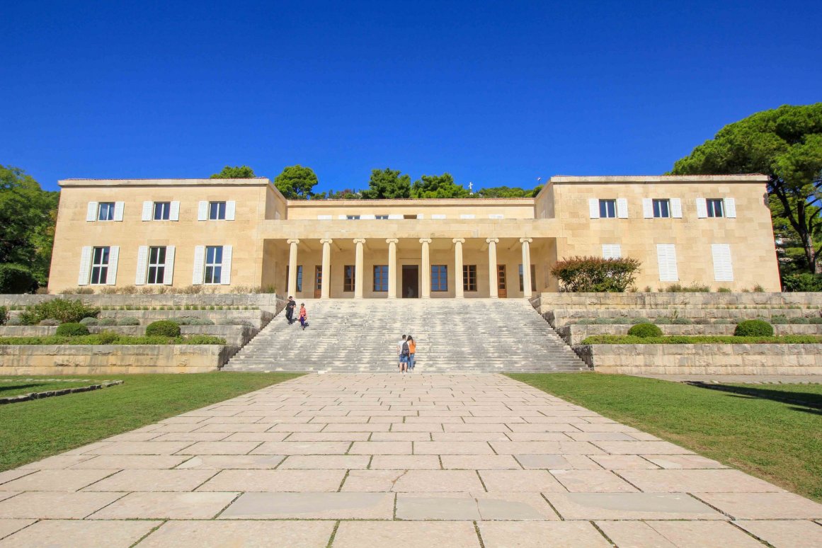 Split, Kroatien - Ivan Meštrović Galerie - Kunstmuseum @Jürgen Reichenpfader