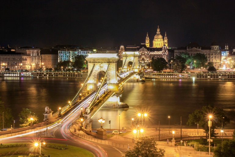 Kettenbrücke, Budapest, Sehenswürdigkeit