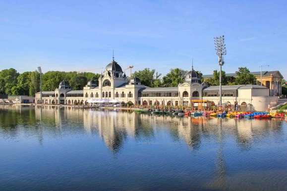 Stadtwäldchen Budapest @Jürgen Reichenpfader