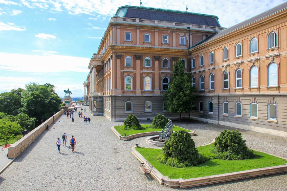Burgpalast Budapest @Jürgen Reichenpfader