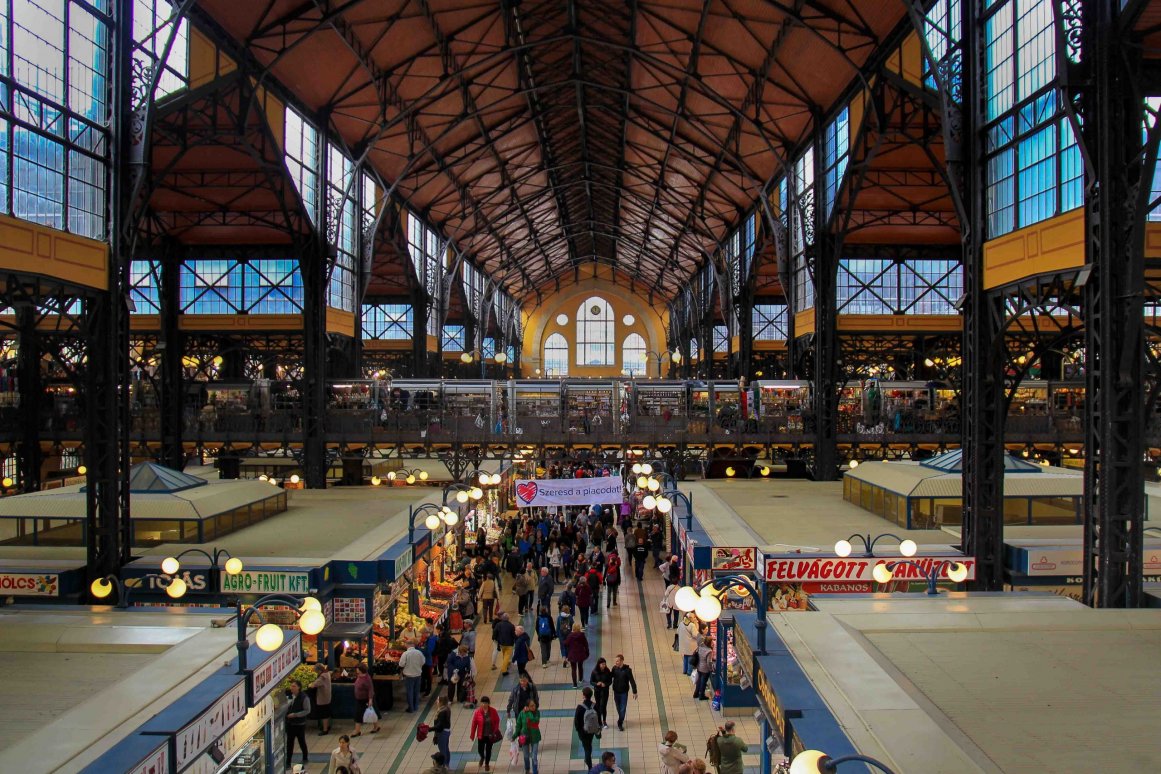 Große Markthalle - Budapest @Jürgen Reichenpfader
