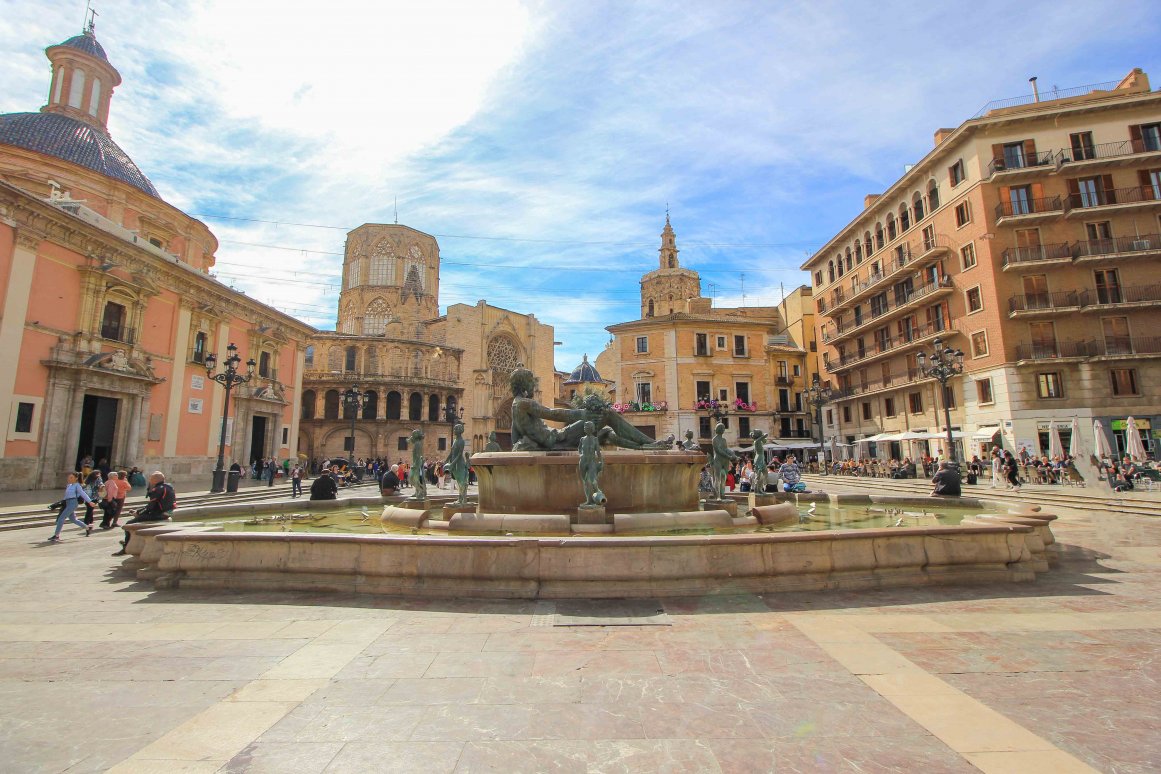 Plaza de la Virgen - Valence, Espagne @Jürgen Reichenpfader
