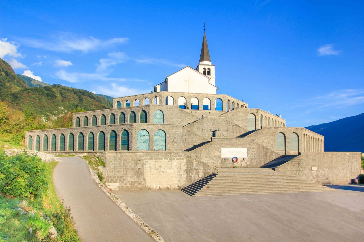 St. Anton-Kirche - Kobarid ©Jürgen Reichenpfader