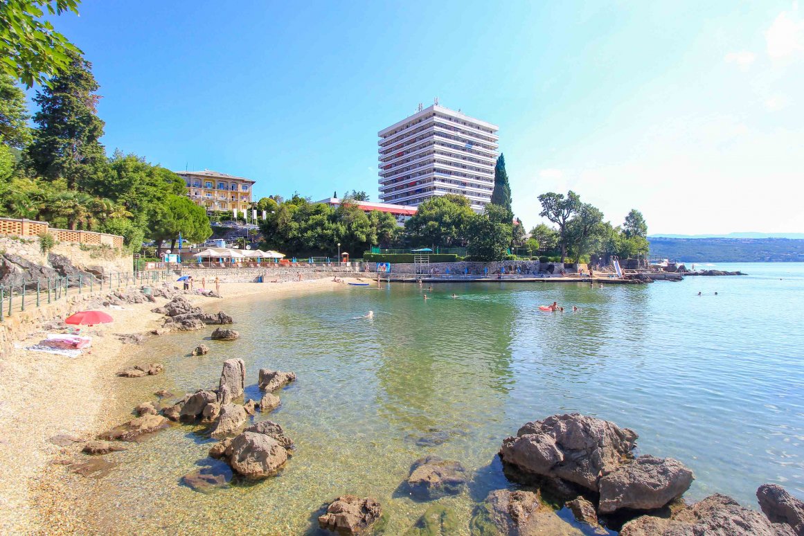 Beach Tomasevac - Opatija @Jürgen Reichenpfader