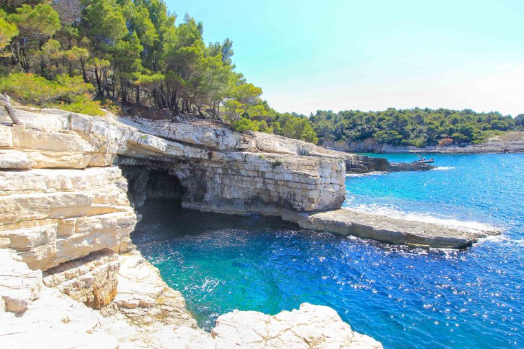 where to visit near pula croatia