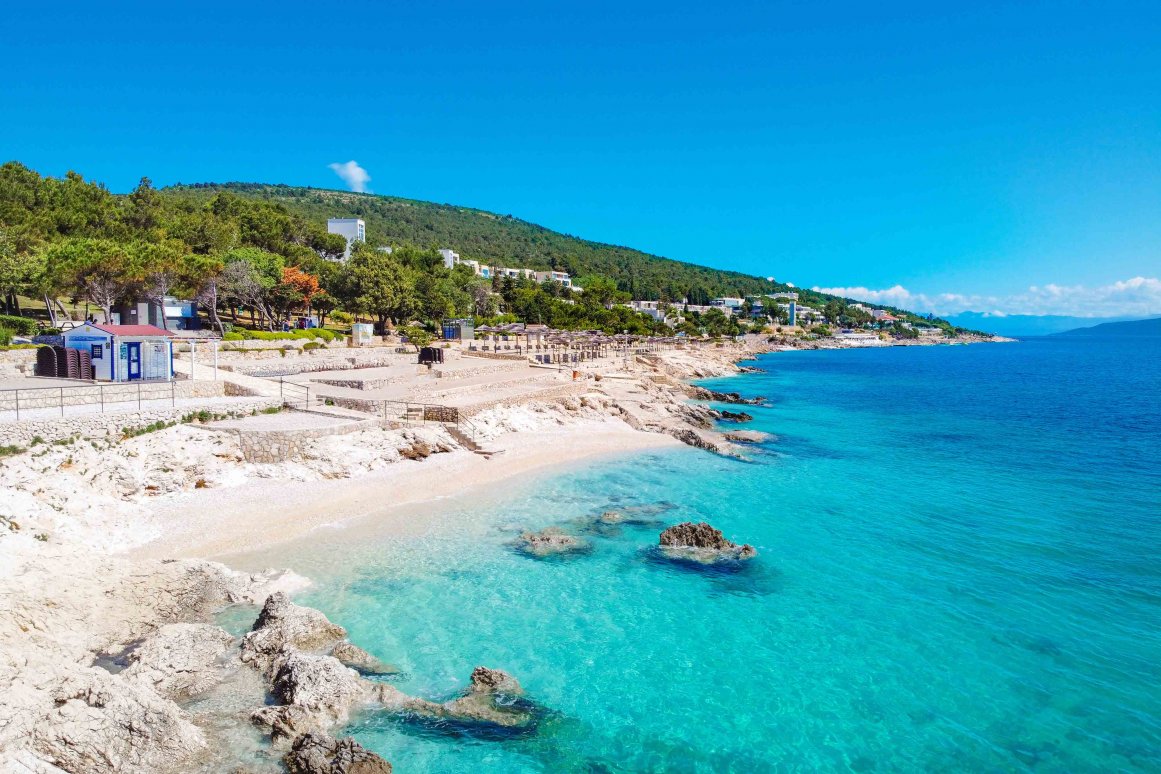 Beach Lanterna - Rabac ©Jürgen Reichenpfader