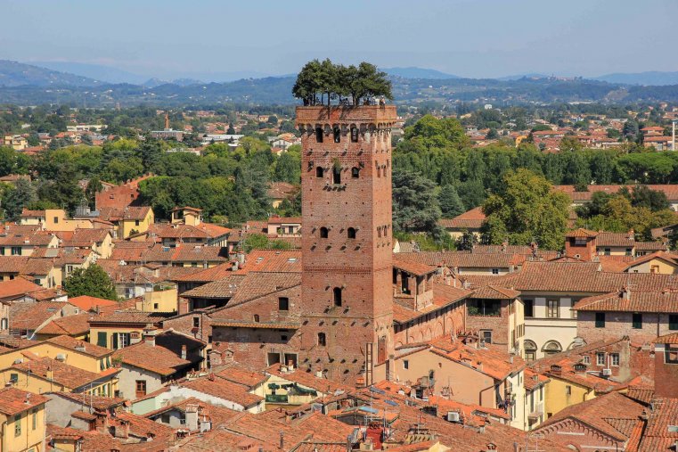  Un voyageur catholique en Italie: Art, Architecture, culture catholique, ect ( Images, musique et vidéos)  Lucca-1-scaled-761x507