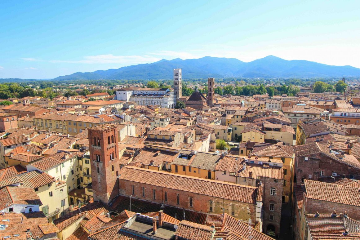 Torre delle Ore - Lucques ©Jürgen Reichenpfader