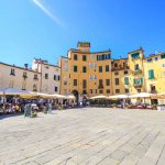 Piazza dell’Anfiteatro, Lucques, Italie, Toscane