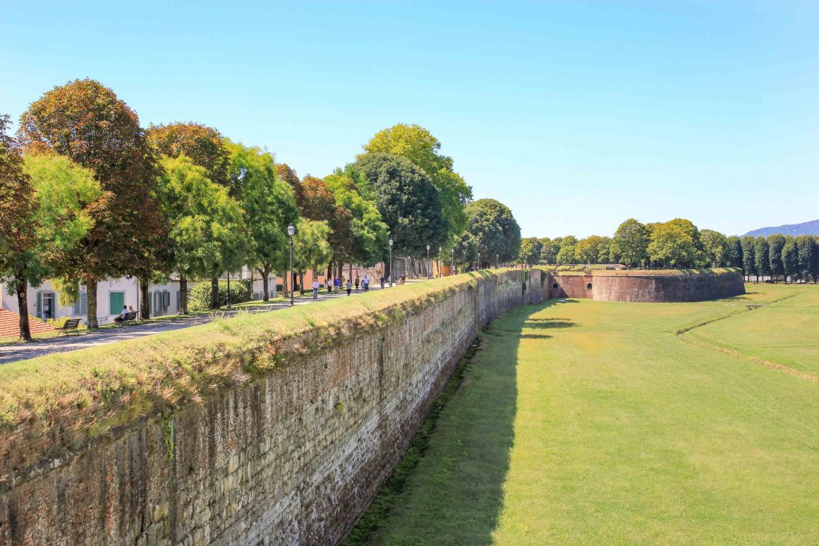 Les murs de Lucques ©Jürgen Reichenpfader