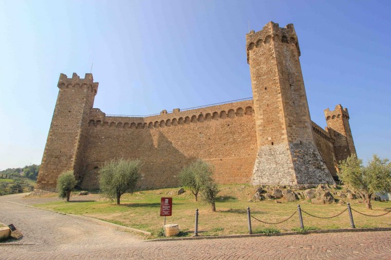 Fortress of Montalcino ©Jürgen Reichenpfader