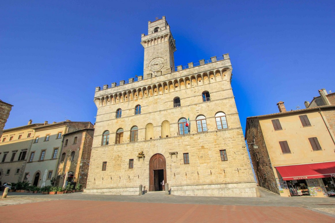 Montepulciano - Palazzo Comunale ©Jürgen Reichenpfader