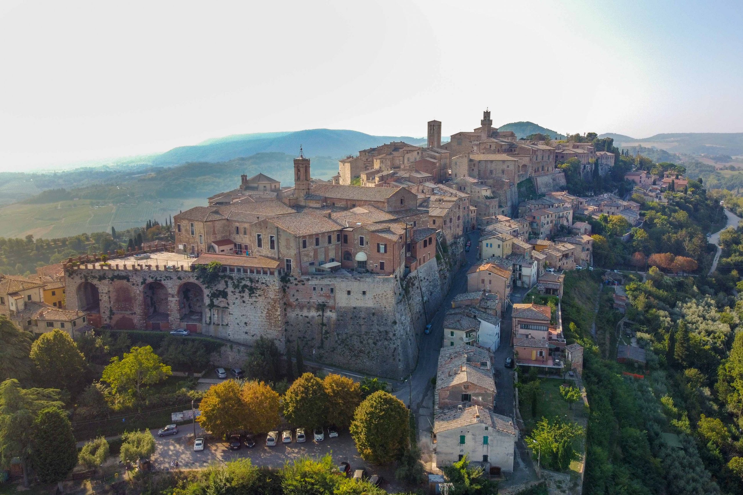 Montepulciano, Italien: Eine Reise in die Weinstadt! - PlacesofJuma