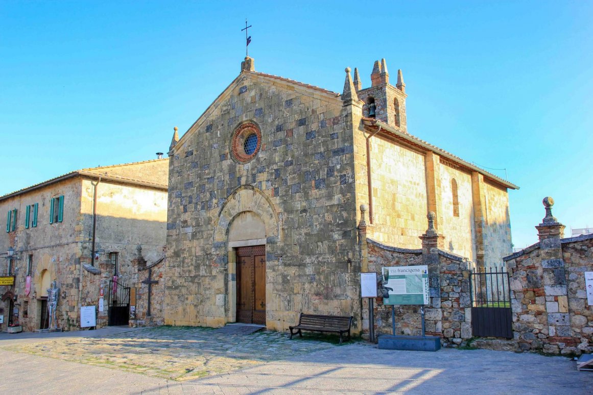 Montereggioni - Église Santa Maria Assunta ©Jürgen Reichenpfader