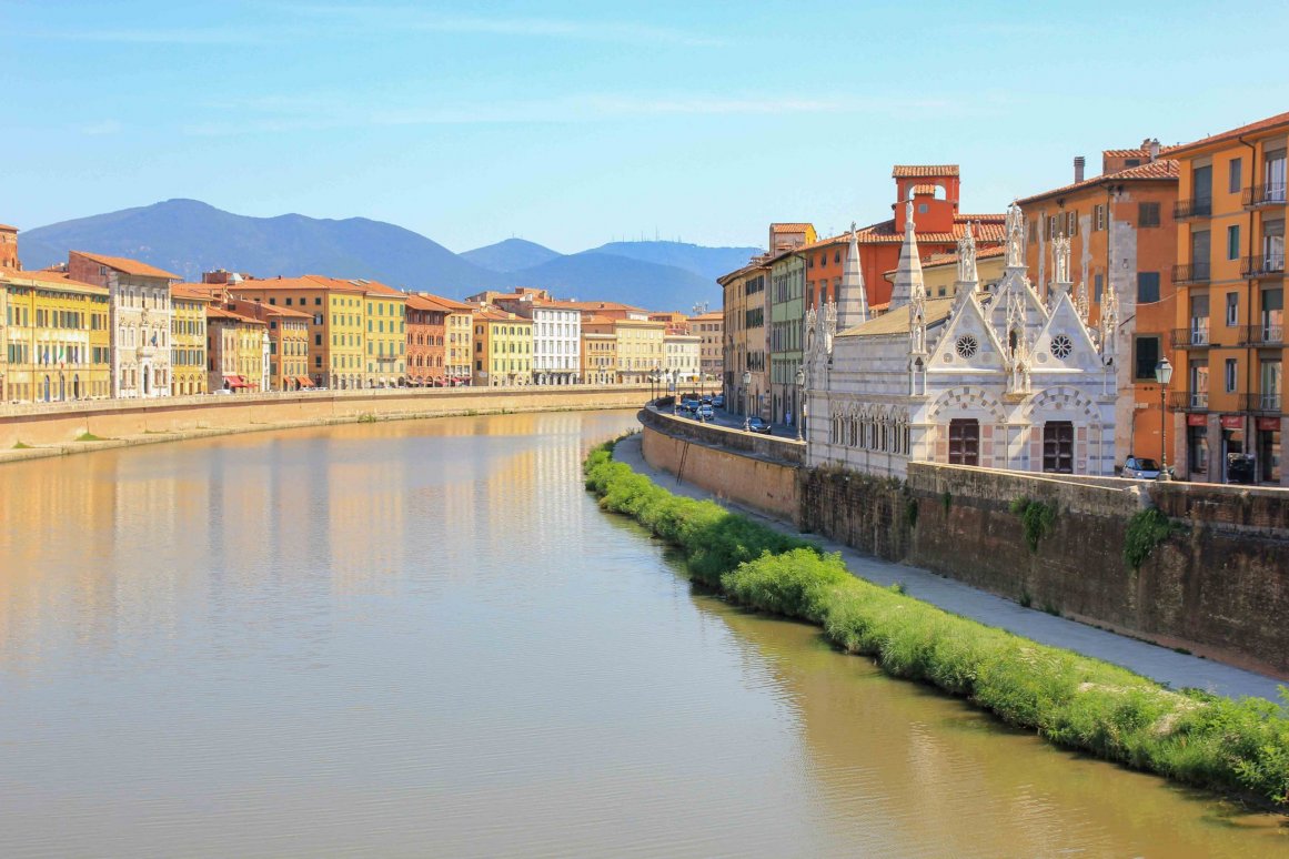 Pise - Italie - Rives de l'Arno et église Santa Maria della Spina ©Jürgen Reichenpfader