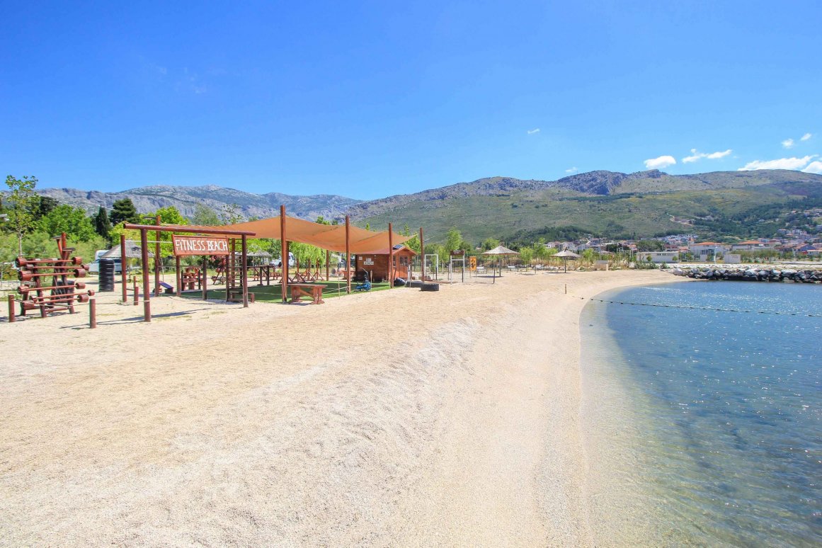 Fitness Beach - Stobrec, Kroatien ©Jürgen Reichenpfader