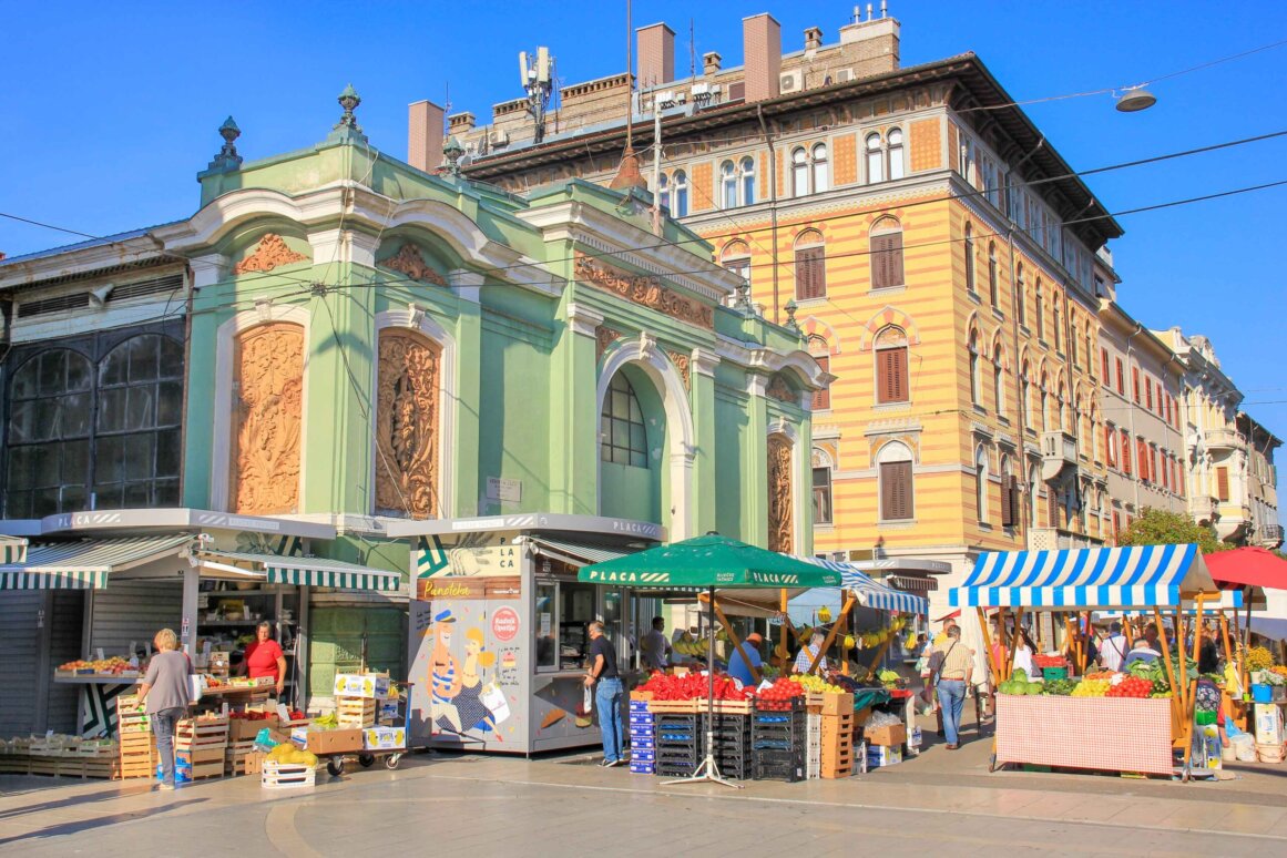 Place du marché de Rijeka - Rijeka ©Jürgen Reichenpfader