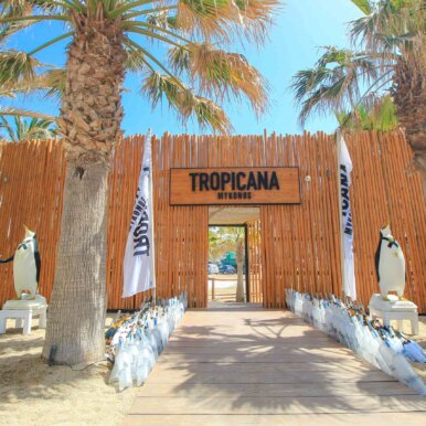 Tropicana Beach Club - Mykonos ©Jürgen Reichenpfader