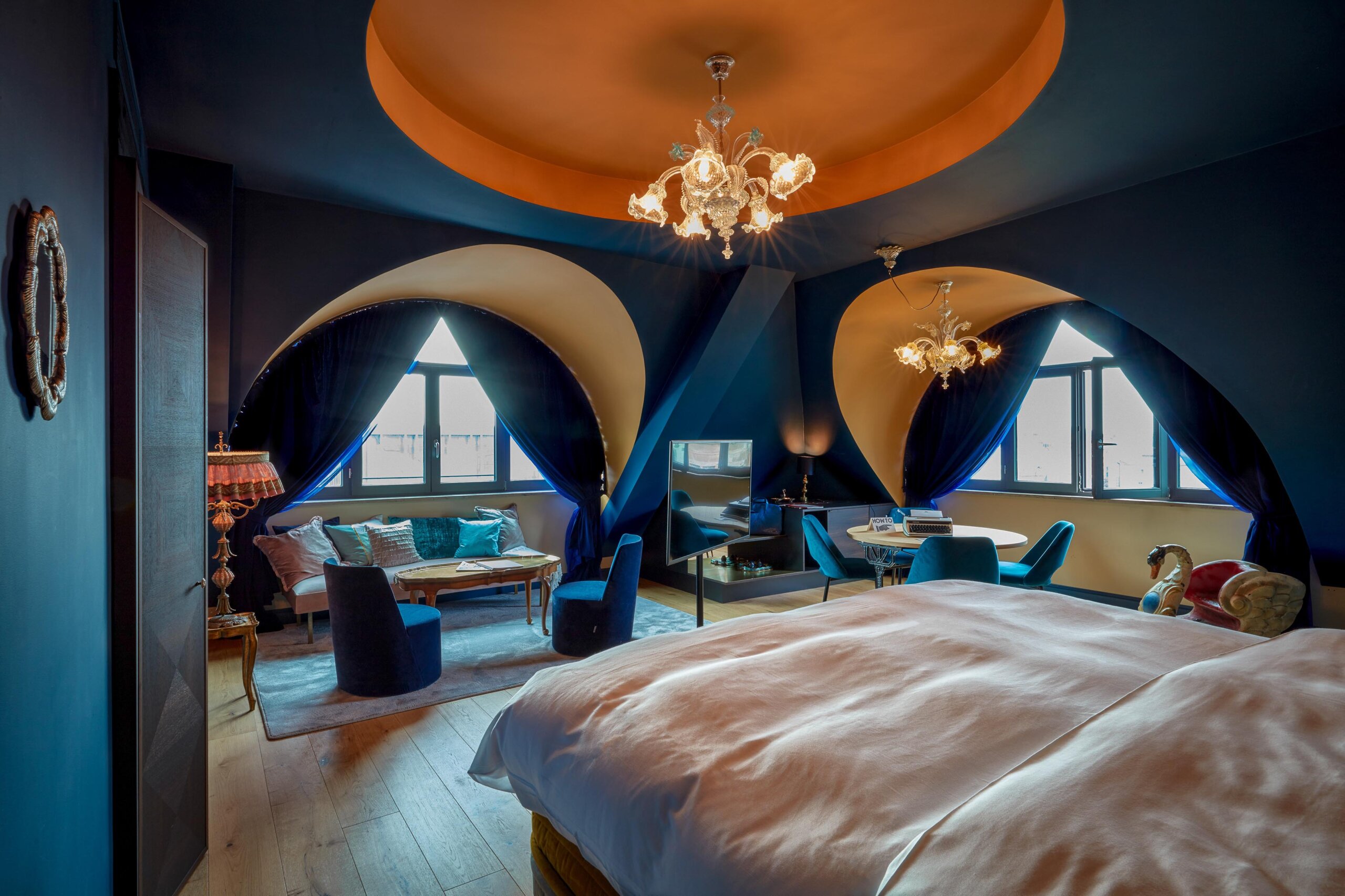 25hours Hotel The Royal Bavarian, Boutique Hotel Munich