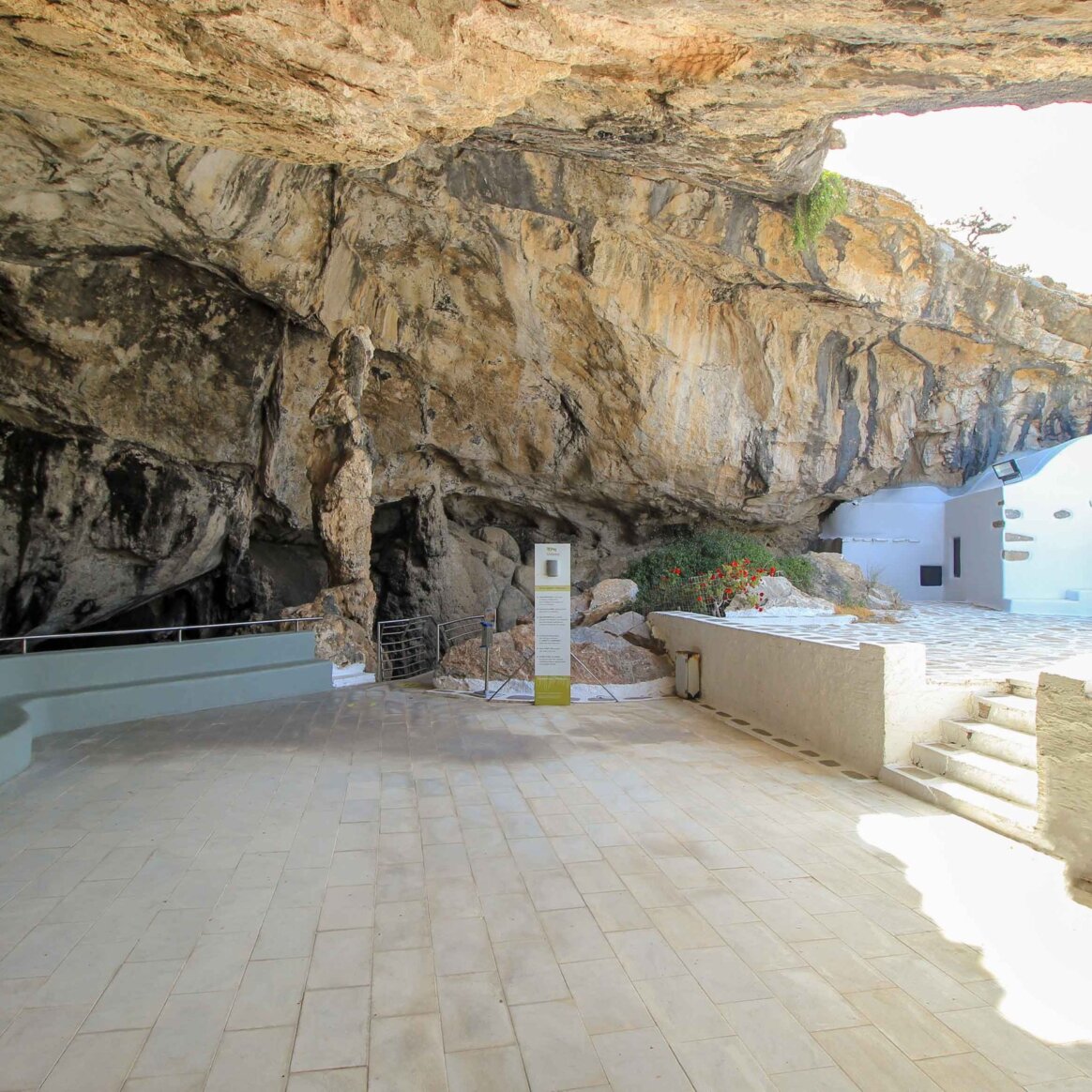Grotte d'Antiparos - Antiparos ©Jürgen Reichenpfader