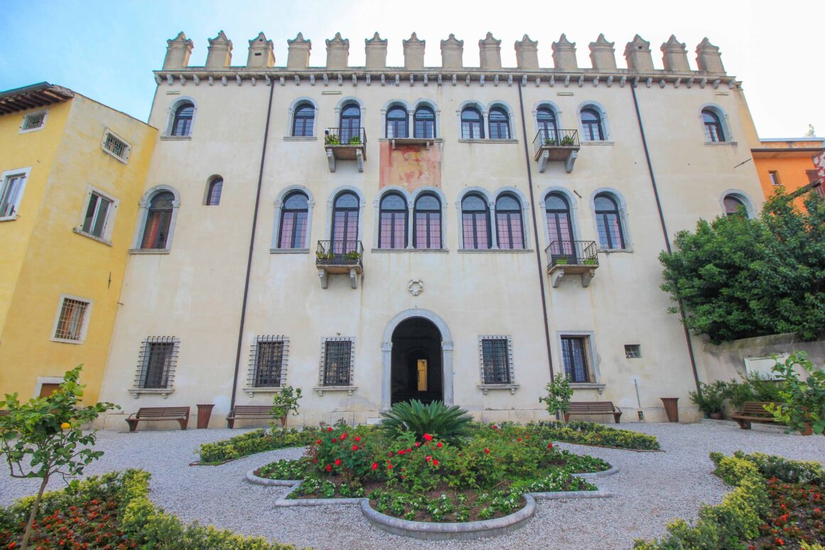 Palazzo dei Capitani - Malcesine, Gardasee ©Jürgen Reichenpfader