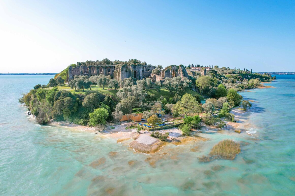 Plage Jamaica Beach - Sirmione, Lac de Garde ©Jürgen Reichenpfader