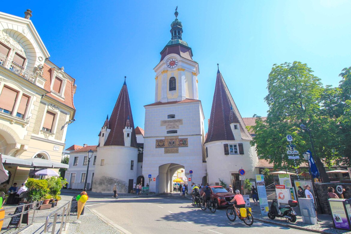 Top 10 Sehenswürdigkeiten in Krems an der Donau Steiner Tor, Krems